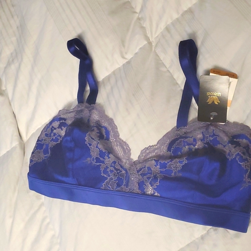New Wacoal purple and lavender lace 38 AB bralette